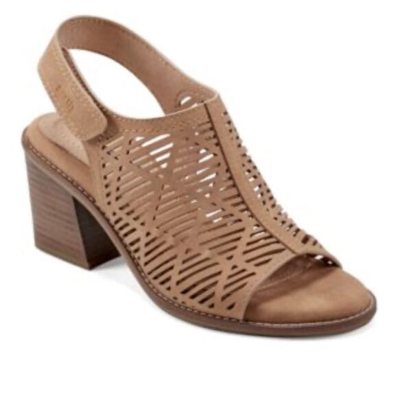 GUC Earth Sandals(size 8.5 W) - Picture 2 of 8